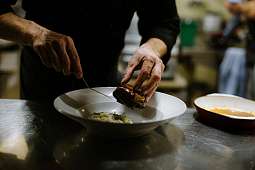 hotel-perren-barrique-wine-dine-restaurant-zermatt hotel-perren-barrique-wine-dine-restaurant-zermatt