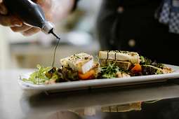 Zermatt Restaurant Brasserie Food Frenchcuisine Wein Dinner Ziegenkaese Zermatt Restaurant Brasserie Food Frenchcuisine Wein Dinner Ziegenkaese