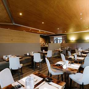 az perren zermatt Z R1398 02082022 az perren zermatt Z R1398 02082022