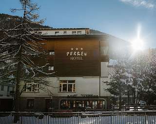Hotel perren garden restaurant zermatt Hotel perren garden restaurant zermatt