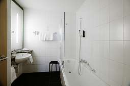 Double room comfort bathroom Double room comfort bathroom