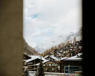 Perren Zermatt basic double room view