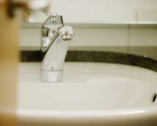Zimmer und Suiten Badezimmer im Hotel Perren